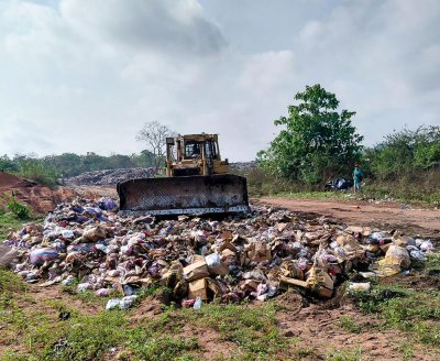 Région du Gbêkê : plus de 30 tonnes de produits périmés et avariés détruites pour une valeur de 110 millions FCFA