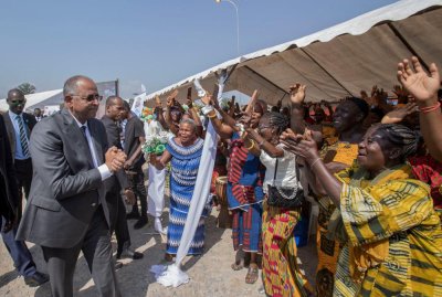 Remise de 5 617 clés de logements sociaux et économiques à Songon-Kassemblé : les acquéreurs reconnaissants au gouvernement