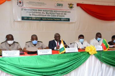 Terrorisme: la Côte d’Ivoire et le Burkina Faso renforcent leur coopération