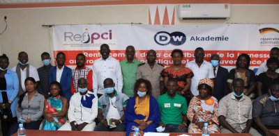 Renforcement de la cohésion sociale à Bonoua et dans le Sud-Comoé: le Réseau des femmes journalistes et la DWA créent des espaces de dialogues