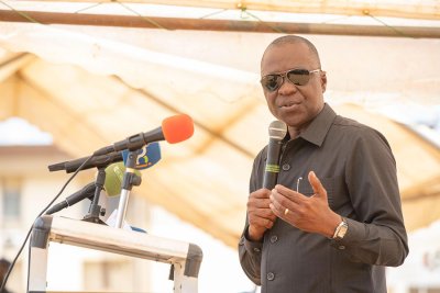 Renforcement de la Sécurité routière : le ministre Amadou Koné engage le dialogue avec les communautés coutumières, religieuses et les transporteurs de Dabou