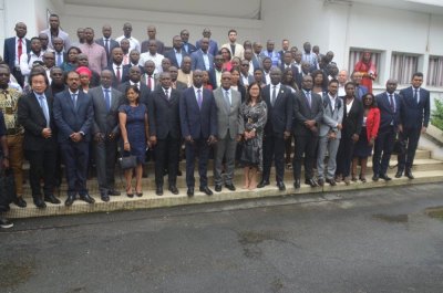 Renforcement des relations bilatérales: un Forum Économique Ile Maurice-Côte d’Ivoire s'ouvre à Abidjan