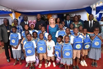 Rentrée scolaire 2025-2026: Dominique Ouattara offre 5.000 kits scolaires au Haut Sassandra
