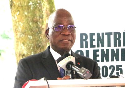 Rentrée solennelle : le ministre Assahoré Konan Jacques engage ses collaborateurs à la mise en œuvre effective de la note d'orientation de l'année 2025