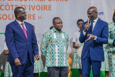 Rentrée universitaire unique 2022-2023 : Le ministre Adama Diawara ambitionne de favoriser l’insertion professionnelle des étudiants par des formations de qualité