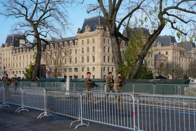 Réouverture de Notre-Dame: Donald Trump a atterri à Paris