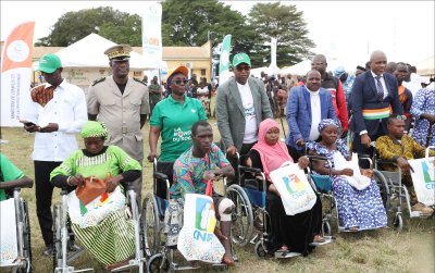 Ronde du social dans le Haut-Sassandra : les populations de Vavoua et de Tapéguhé reconnaissantes au gouvernement pour les dons reçus