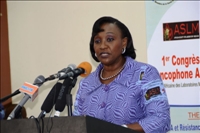 La ministre de la Santé exhorte les praticiens à aider les patients à se sentir