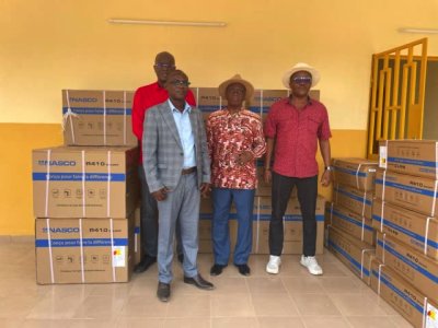 Santé : La société Foxtrot international équipe le Centre de Santé d’Azito en climatiseurs