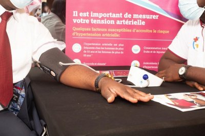 Santé: le programme '' Healthy Heart Africa'' célèbre un an de lutte contre l'hypertension artérielle au Sénégal