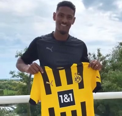 Football/Transfert: L’ivoirien Sebastien Haller s’engage au Borussia Dortmund (Allemagne)