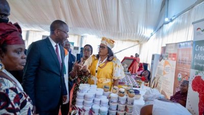 Semaine de l’industrialisation à Niamey : le Ministre Souleymane Diarrassouba participe à la Conférence inaugurale du Sommet des femmes africaines transformatrices