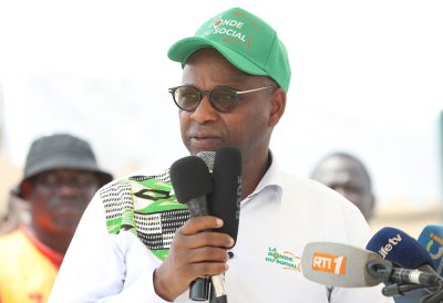 Sensibilisation des transporteurs du District d'Abidjan à la Couverture Maladie universelle et au Régime social des Travailleurs indépendants : le ministre Adama Kamara boucle sa tournée à Adjamé