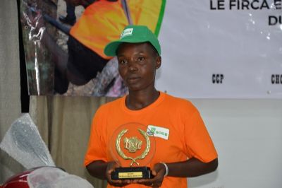 Les lauréats du concours du meilleur saigneur d’hévéa connus