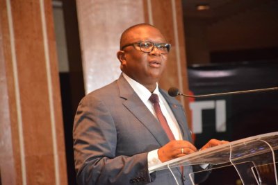 Soirée des Ebony 2022 : Le ministre Amadou Coulibaly rappelle les progrès de la Côte d'Ivoire en matière de liberté de la presse