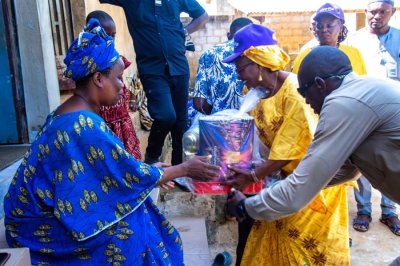 Solidarité Ramadan et Carême: Les Ong Wou-Flo et Qatar charity comblent plus de 130 ménages à Dabou