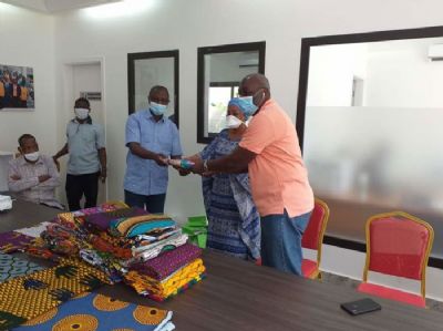 Fête des mères : Le candidat Sory Diabaté ’’ gâte’’ les femmes des présidents de clubs