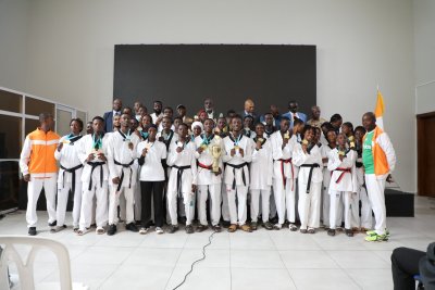 Taekwondo / Après leur bonne moisson aux Championnats d’Afrique cadets et juniors: les  héros d'Abuja célébrés par la Fédération