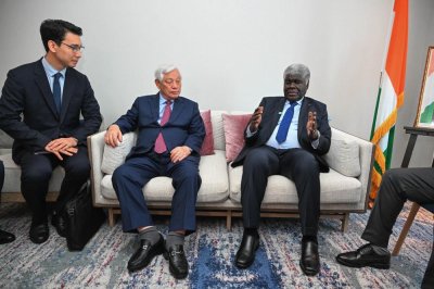 TICAD 9 : le Premier Ministre Robert Mambé échange sur les opportunités de coopération avec l’Association d’amitié parlementaire Japon-Union Africaine