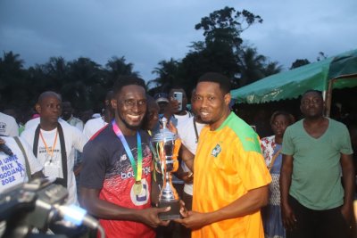 Jeunesse FC de Kongodjan remporte le premier tournoi de fraternité à Adjouan