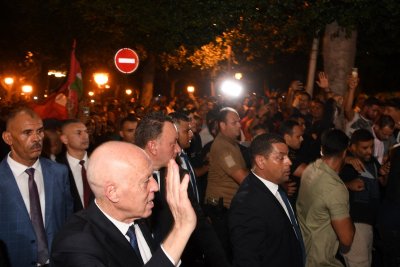 Tunisie: le président Kais Saied réélu avec un score écrasant de 90,7%