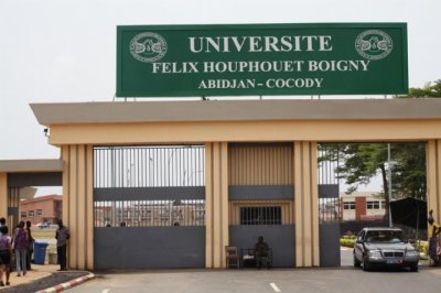 Côte d'Ivoire : interdiction des activités des associations syndicales estudiantines après le meurtre d'un étudiant (Officiel)