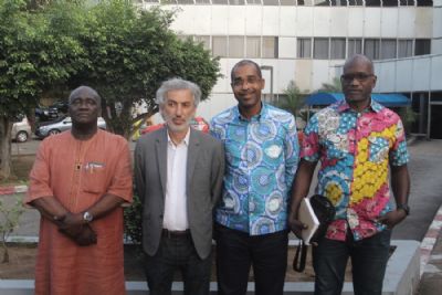 Des étudiants ivoiriens formés via un flux vidéo haute définition par un chirurgien orthopédiste de renom