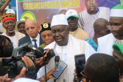 Utilisation des valeurs africaines/Le Pr Babou Niang à son arrivée à Abidjan : « Il est temps que l’Afrique se réveille ! »