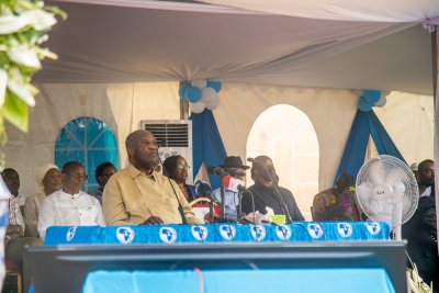 Côte d'Ivoire: Laurent Gbagbo promet de reconstruire le village d'Adjamé une fois élu président de la République