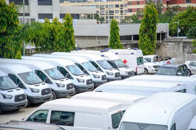 Côte d’Ivoire : don de 55 véhicules pour faciliter l’acheminement des médicaments dans les centres de santé