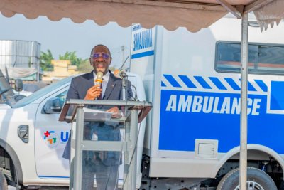 Yamoussoukro/Santé : le Centre hospitalier régional (CHR) équipé d’une ambulance médicalisée 