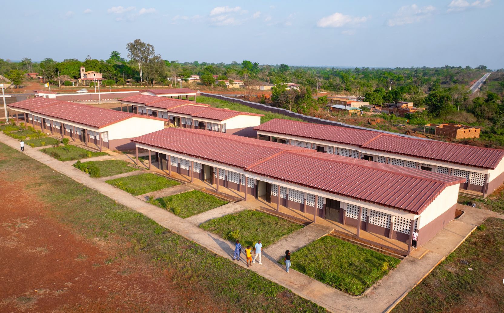 À Alloko-Djèkro, l’école se rapproche des élèves