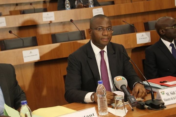 Côte d’Ivoire : Le projet de loi portant régime juridique de la communication publicitaire présenté aux députés