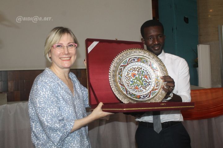 Social & Immobilier : le ministre du Plan et du Développement Mabri Toikeusse apporte son soutien à Karmod Afric