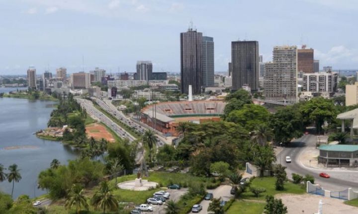 Concours Miss littérature Afrique 2023 : 8 pays s’affrontent à Abidjan samedi devant de grandes sommités