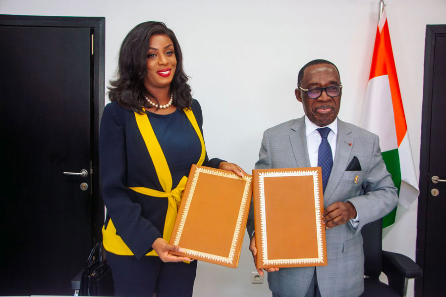 Action sociale : la fondation Manuella Ollo va distribuer  50 000 tonnes de vivres et non vivres aux collectivités décentralisées