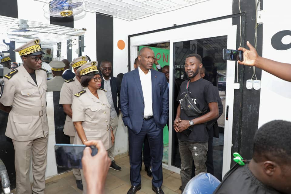 Adiaké: le Ministre Mamadou Touré s'imprègne de la mise en œuvre des programmes du gouvernement au profit des jeunes