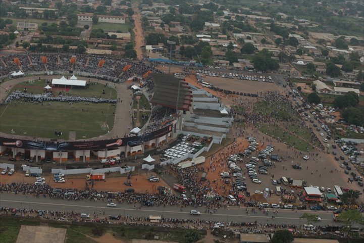 Meeting de clôture du chef de l’Etat dans le Gbèkè, hier : Bouaké demande sa reconstruction  à Ouattara