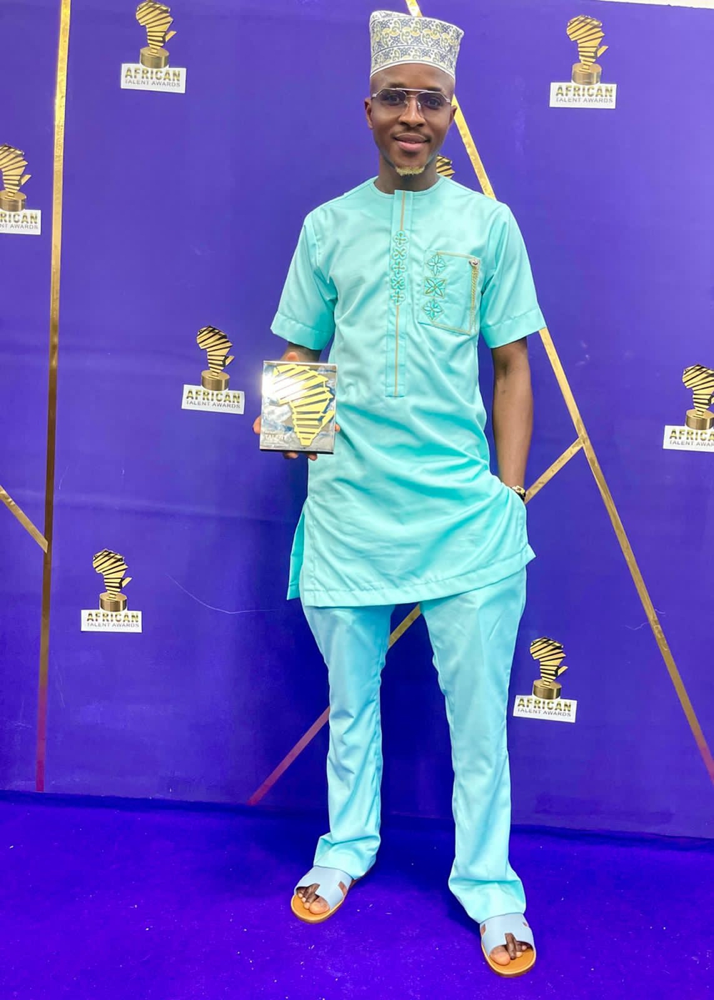 Africa talents award 2022: Chekier photo de Paris reçoit le prix du meilleur photographe