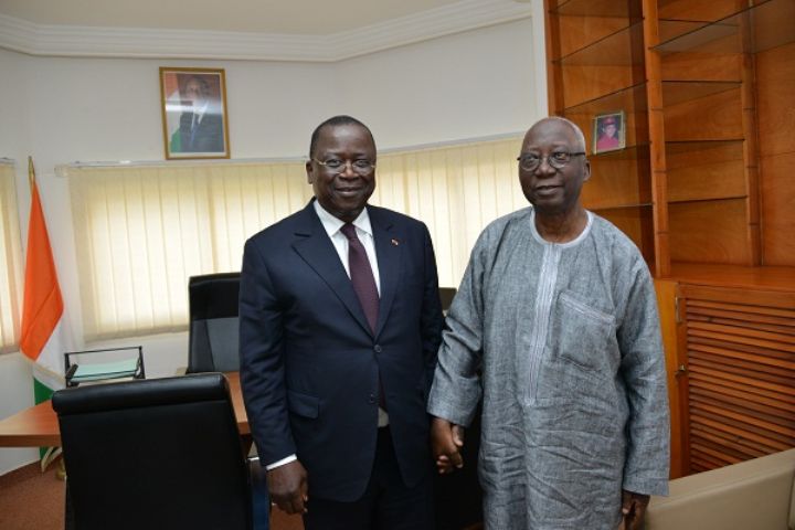Transparence : Jeannot Kouadio Ahoussou, première personnalité à déposer sa déclaration de patrimoine auprès de la haute autorité pour la bonne gouvernance