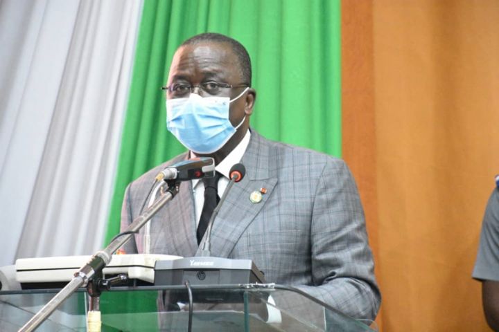 COVID-19, Fonds d’appui aux entreprises, réouverture des écoles : Le président du Sénat Ahoussou soulève de nombreuses inquiétudes…