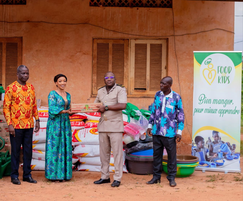 Aide aux cantines scolaires: l'EPP Rubino 1 reçoit plusieurs vivres