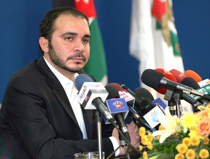 Le prince jordanien Ali Bin Al Hussein déclare sa candidature à la présidence de la FIFA