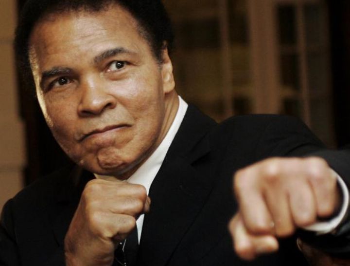 Le boxeur américain Mohamed Ali, «the greatest», est mort