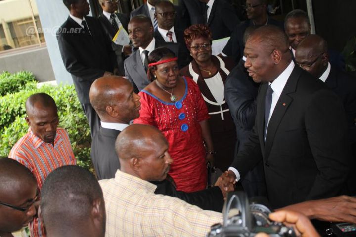 Côte d’Ivoire : le ministre de l’Intérieur rencontre l’opposition