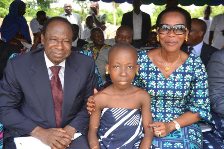 Distinction:  le Zanzan célèbre Essy Amara