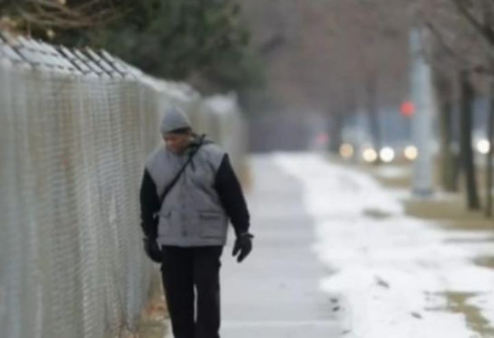 L’Américain qui marche 33 km pour aller travailler s’achète enfin une voiture
