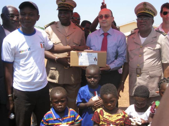 Korhogo-Foro/ Lutte contre la malnutrition:  l’ambassadeur de l’état  d’Israël offre de la farine nutritionnelle infantile