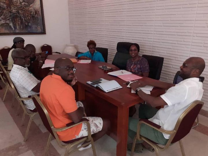 Solidarité: les anciens du lycée de Grand-Bassam préparent un grand coup