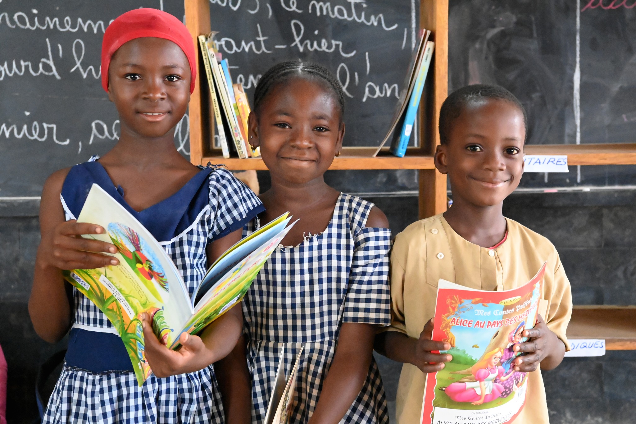 Année 2026-2027 : la liste unique nationale des manuels scolaires et supports didactiques couvrant l’enseignement préscolaire, primaire et secondaire général, publiée